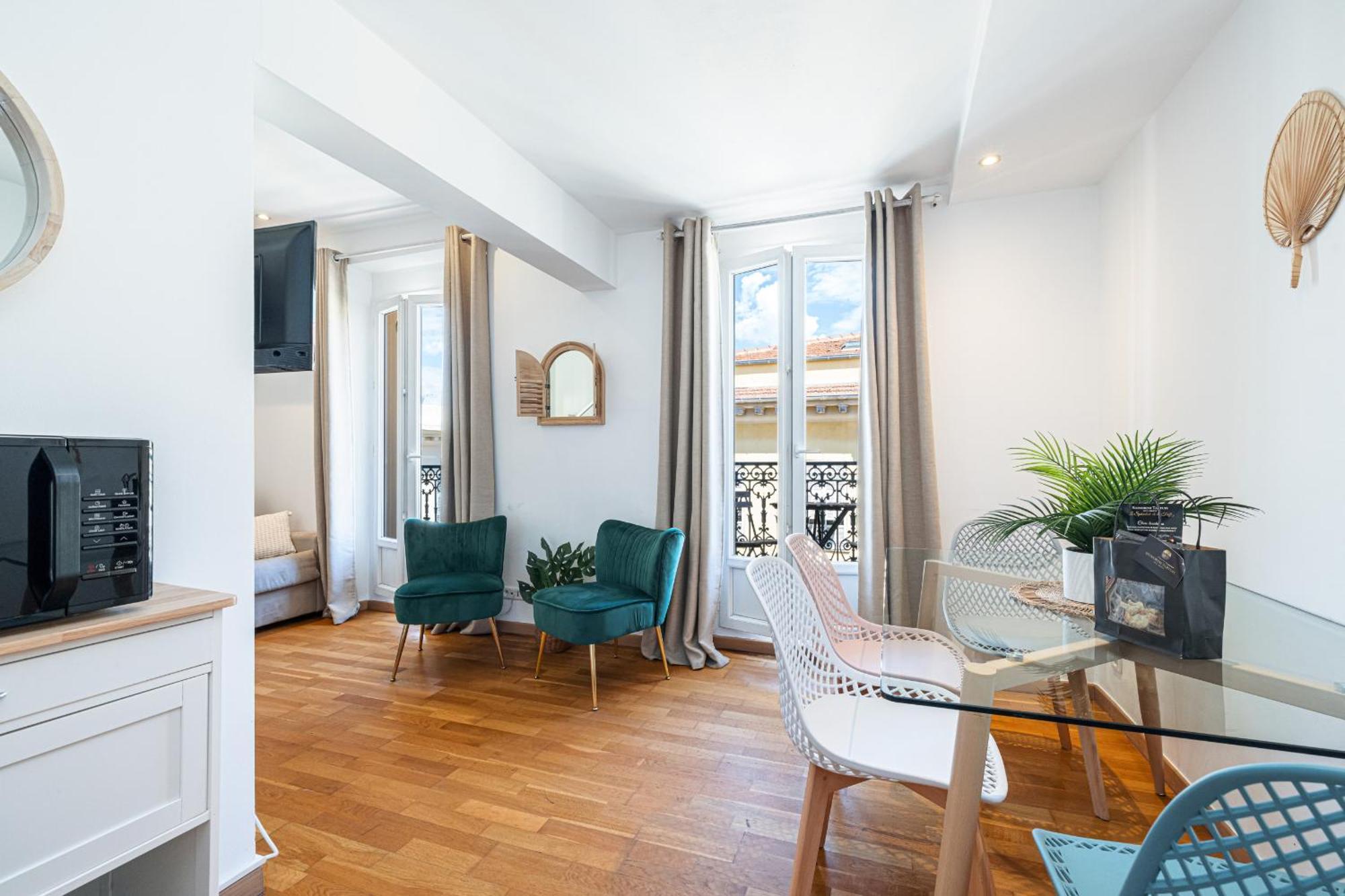 Apartament Massena Street - 1 Bdr Duplex With Ac & Parking Nicea Zewnętrze zdjęcie
